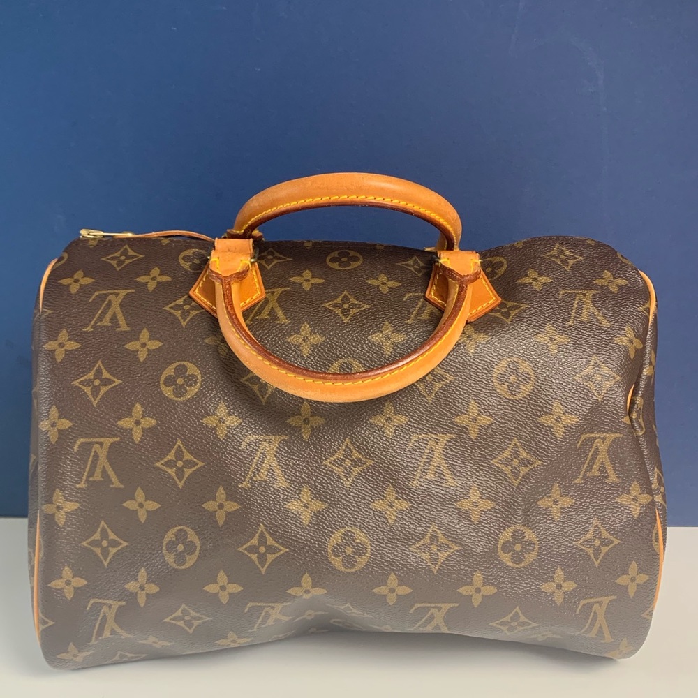 Authentic Louis Vuitton Speedy Bag